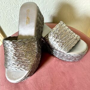 Size 6 silver metallic platform sandals, worn once